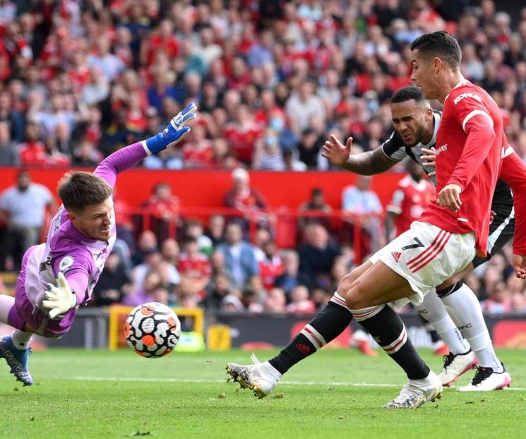 Cristiano anota en su regreso con el ManU