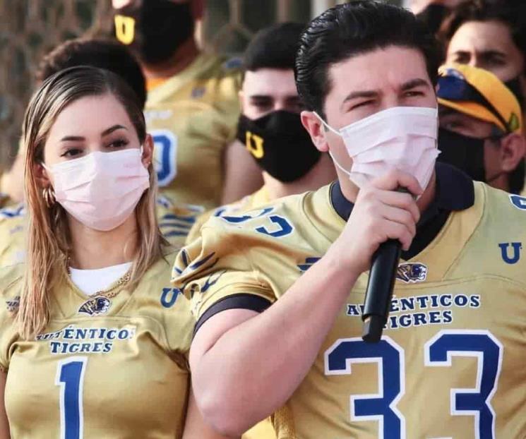 Se unen Auténticos Tigres a rehabilitar una escuela