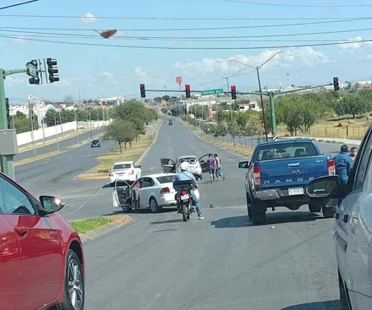 Balean a dos jóvenes en Apodaca