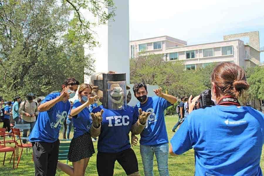 Conmemoran en campus Mty 78 aniversario