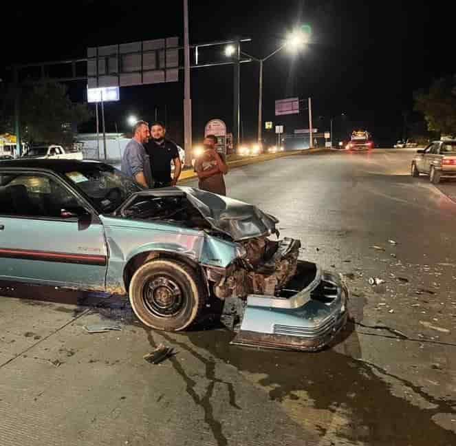 Ocasiona accidente vial y huye