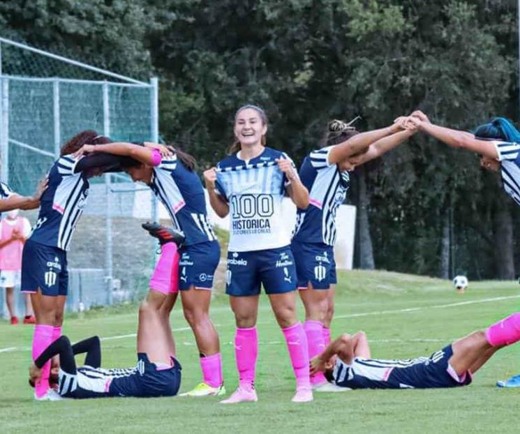 Desireé llega a 100 goles y Rayadas vencen a Xolas