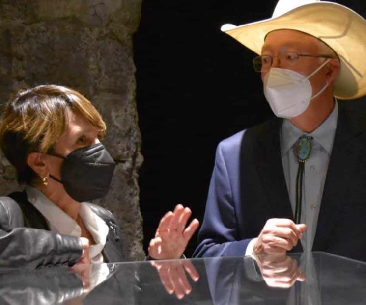 Salazar destaca la gran historia de México