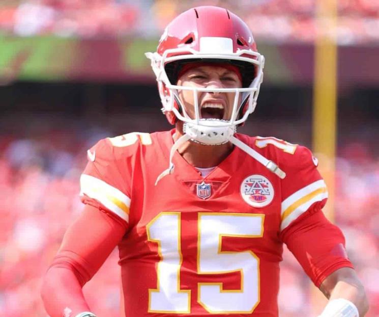 Remonta Kansas City en inicio de temporada