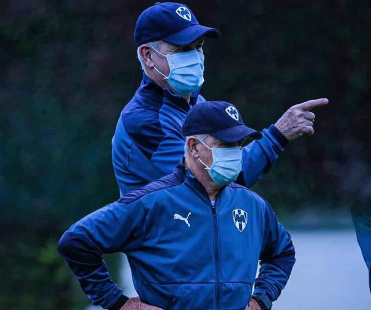 Define Aguirre cuadro para jugar ante Cruz Azul