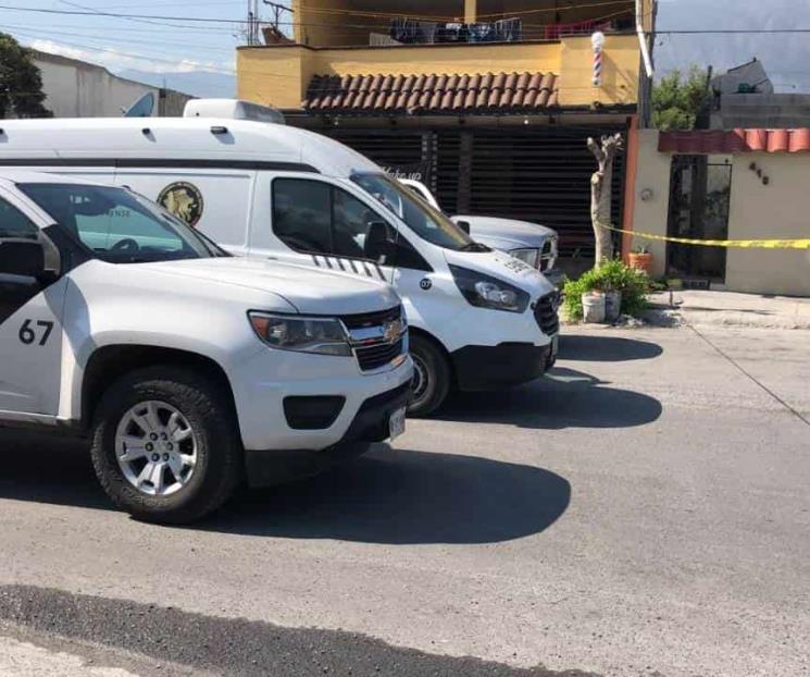 Dejan cabeza humana en tambo