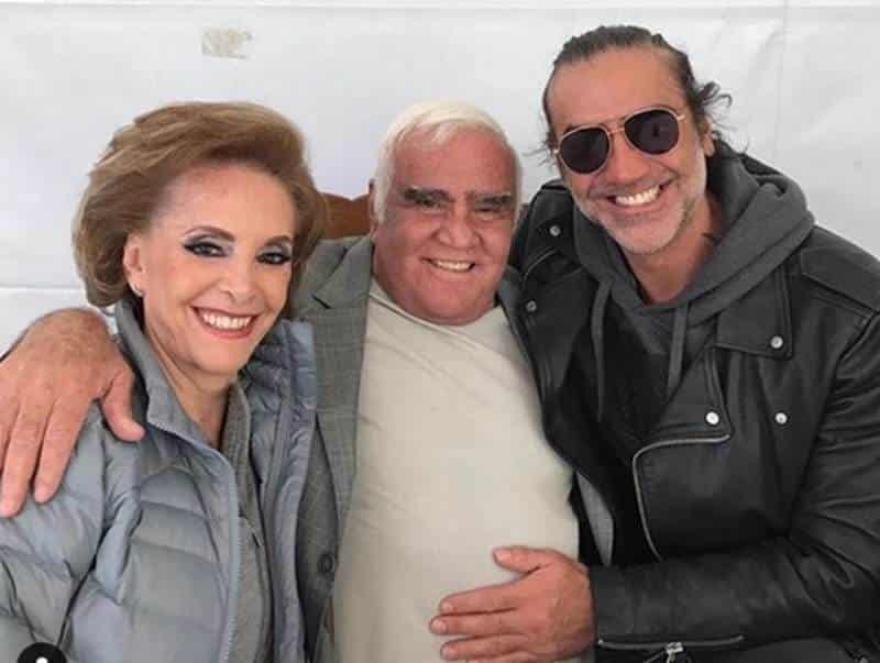 Operan de emergencia a esposa de ‘Chente’