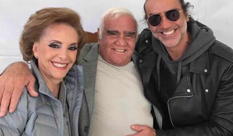 Operan de emergencia a esposa de 'Chente'