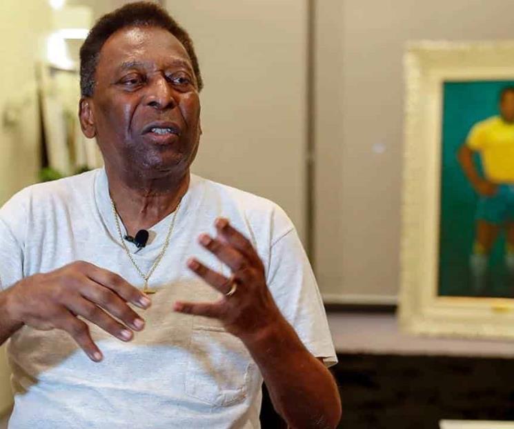Dan de alta a Pelé de Ciudados Intensivos