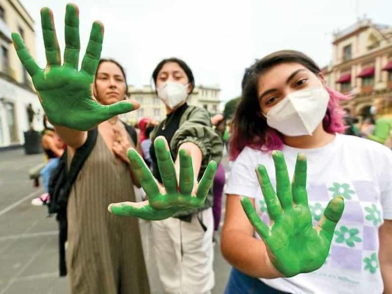 Liberan a primera mujer presa por aborto