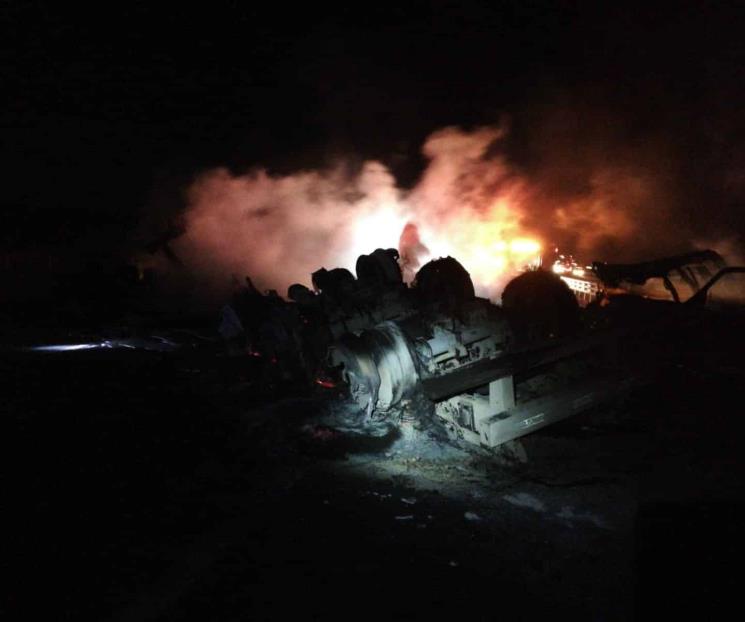 Deja choque-incendio 4 muertos