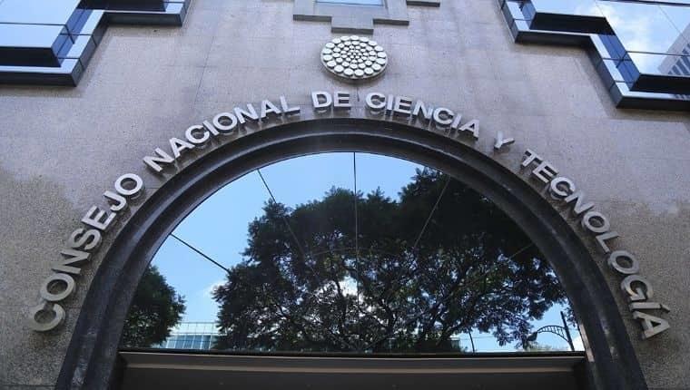 Denuncian incertidumbre laboral en Conacyt