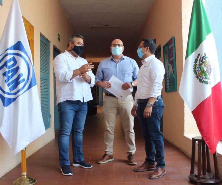 Aceleran diputados federales del PAN amparos para vacunas