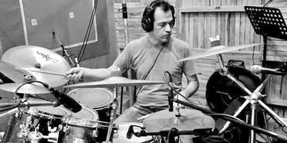 Muere Juan Carlos Novelo, primer baterista de Caifanes Muere Juan Carlos Novelo, primer baterista de Caifanes