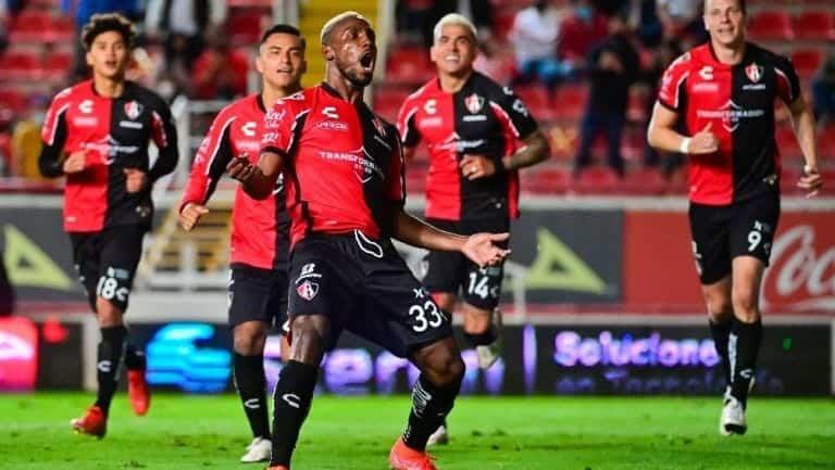 Triunfa Atlas con autoridad