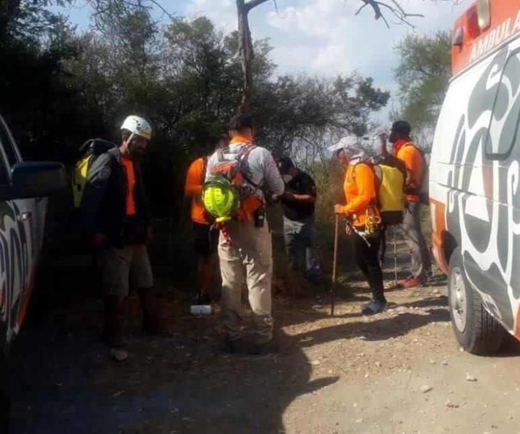 Rescatan a excursionista en Cerro de las Mitras