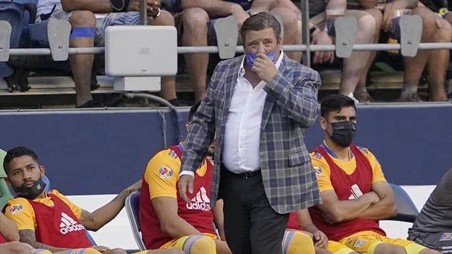 Queda Miguel Herrera dolido por la derrota