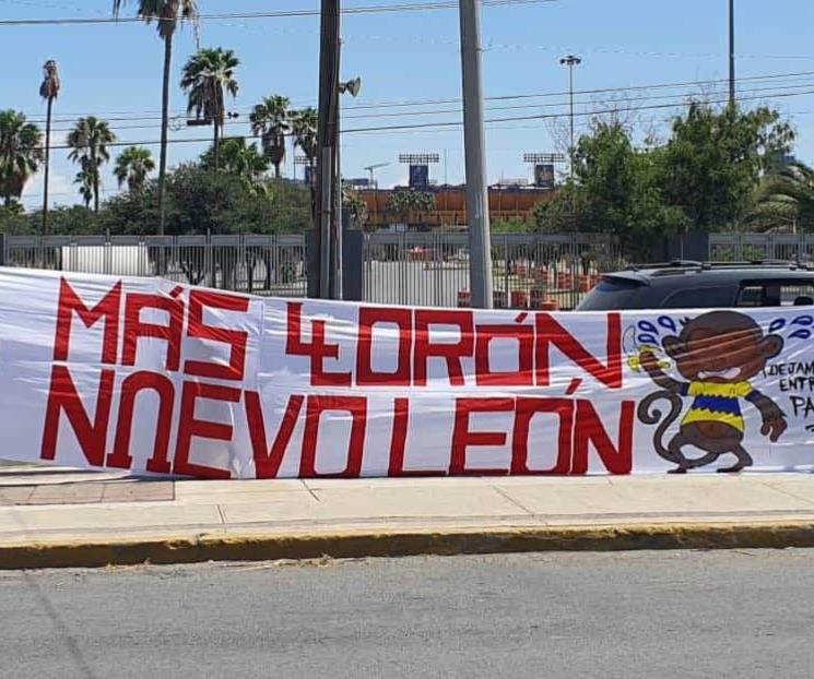 Se burla afición rayada de la de Tigres