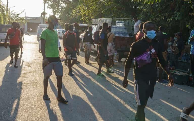 EU inicia deportación de haitianos desde Texas