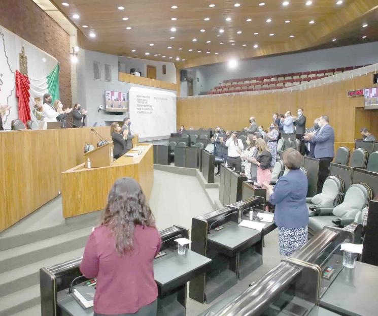 Aprueban por unanimidad la Agenda Mínima del Congreso