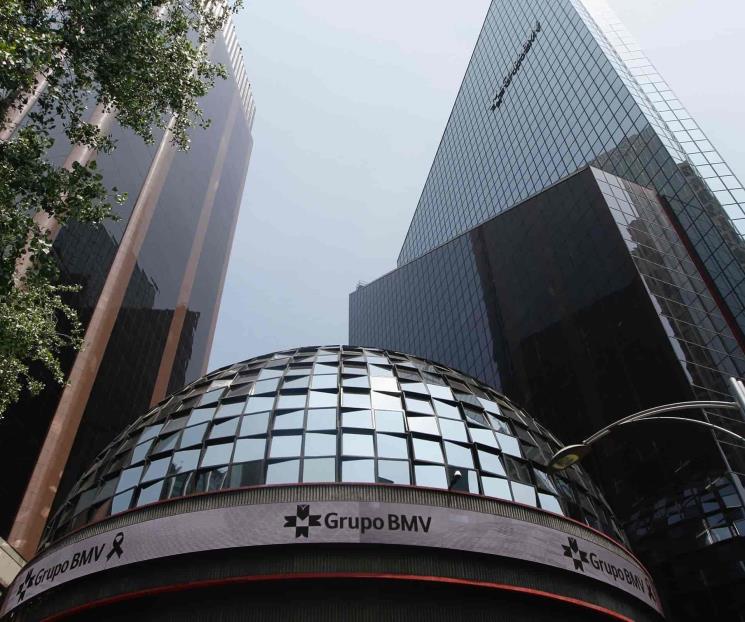 Tras caos por Evergrande, bolsa mexicana rebota 0.5%