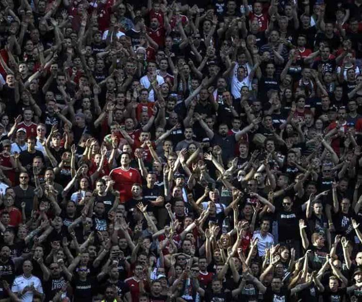 Sanciona FIFA a Hungría por actos de racismo
