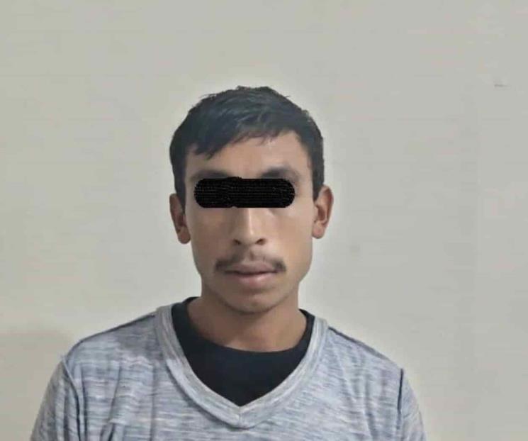 Detienen a hombre por intento de robo a domicilio