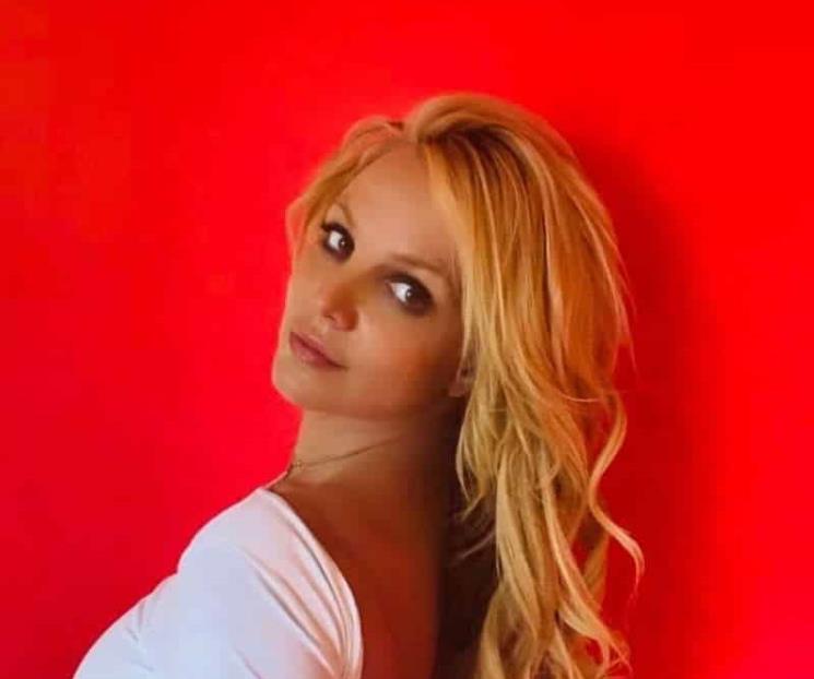 Padre de Britney monitoreaba llamadas y grababa audios