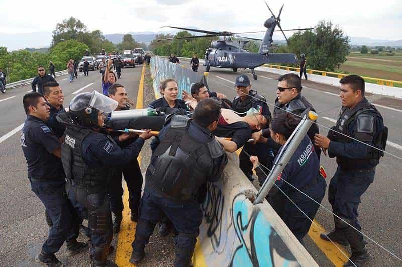 Eximen a Peña Nieto de comparecer por caso Nochixtlán