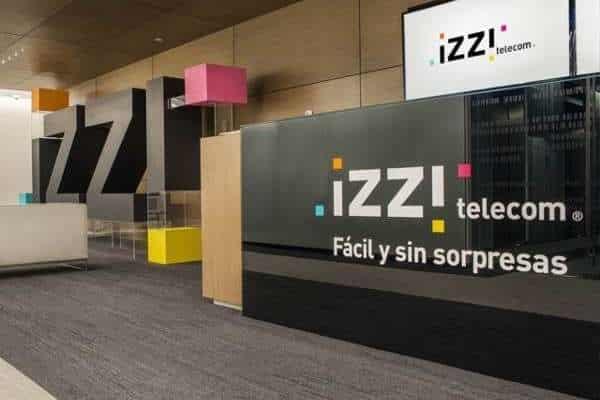 Usuarios reportan fallas en Izzi