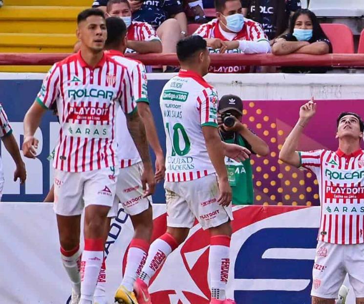 Necaxa derrota con autoridad a Xolos