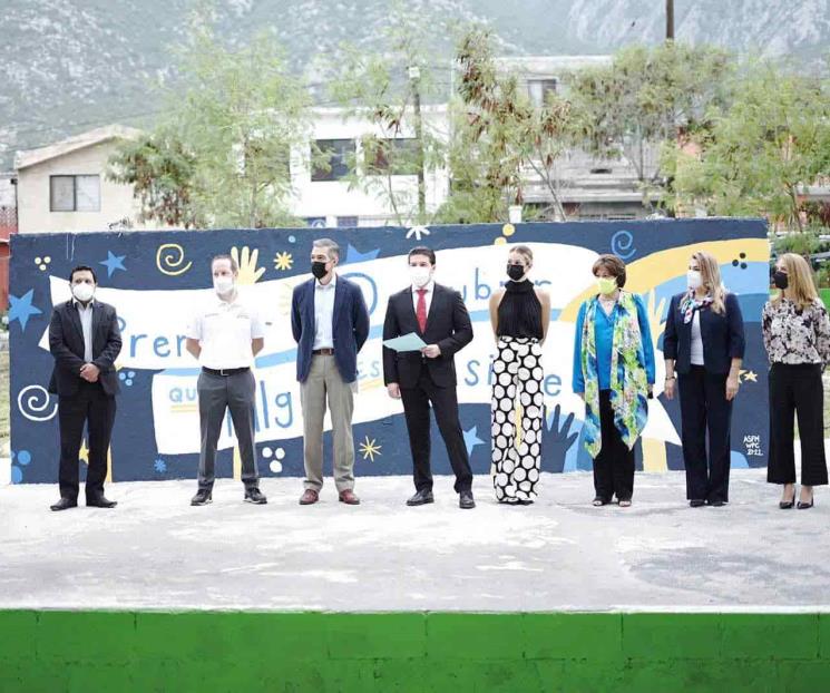 Se suma Grupo Monterrey con 5 mdp a Apadrina una Escuela Se suma Grupo Monterrey con 5 mdp a Apadrina una Escuela