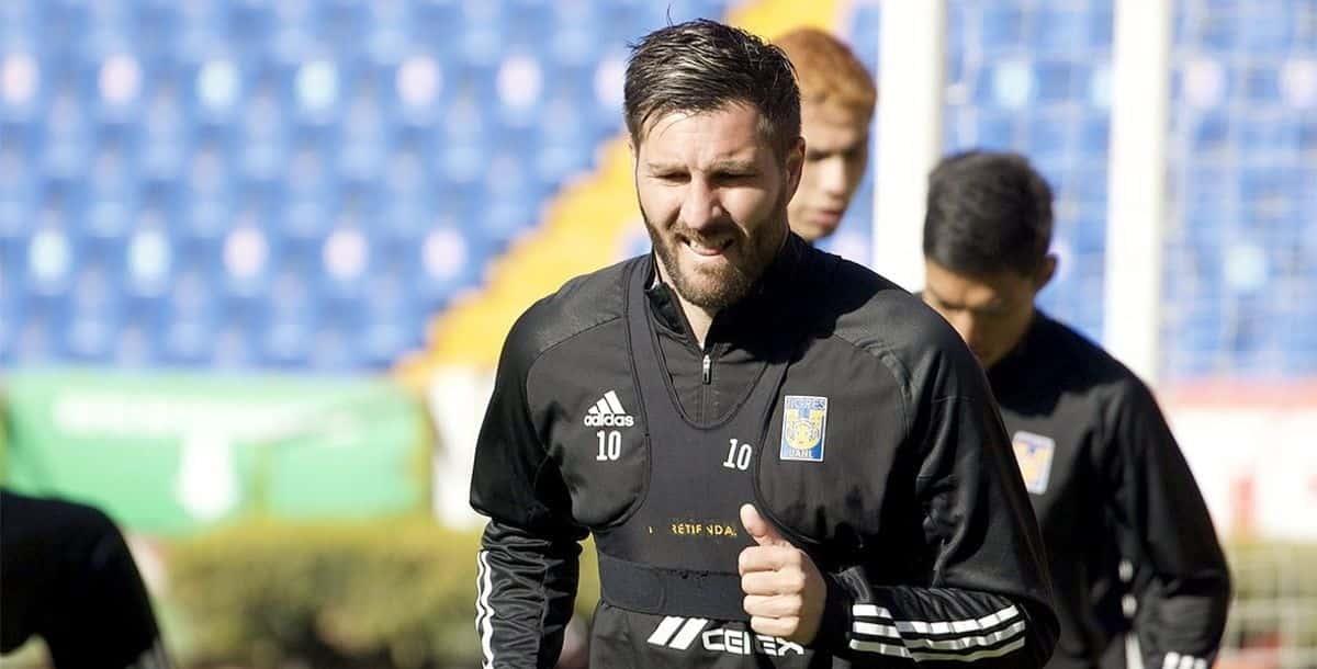 Tendría Gignac un micro-desgarro