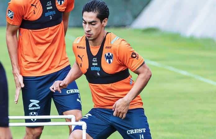Erick Aguirre podría debutar ante Bravos
