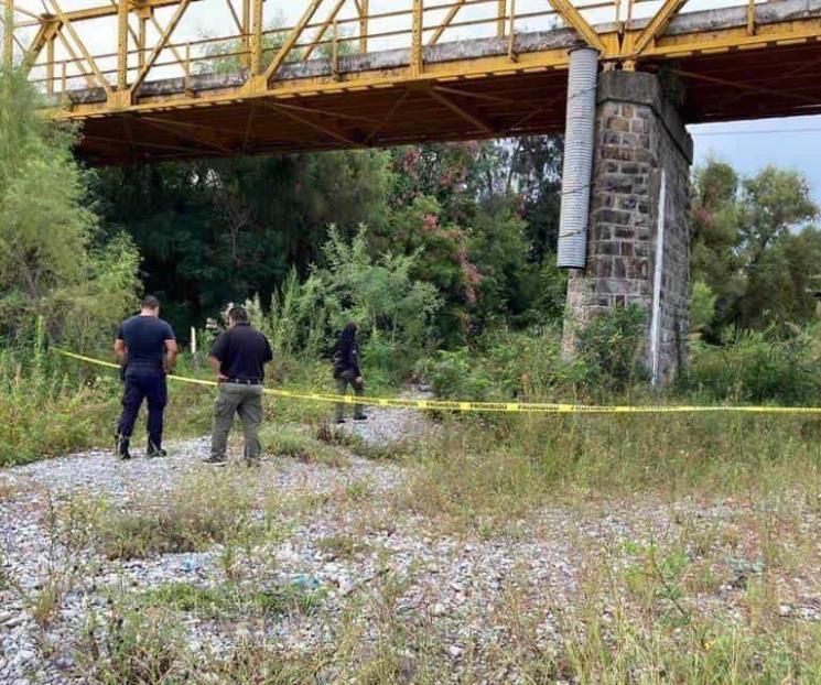 Hallan a hombre sin vida en río de Linares