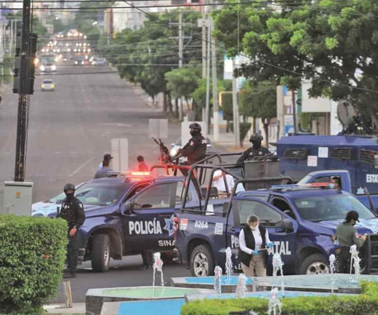 Destruyen cámaras y siembran pánico en Sinaloa