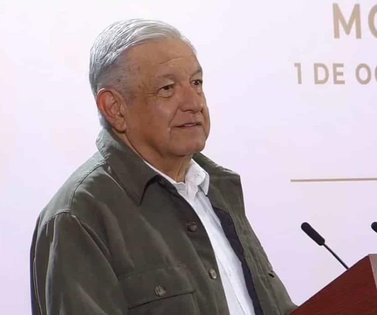 Amor y paz, responde AMLO ante mofa de Aznar