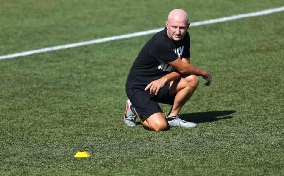Para NWSL tras acusaciones a ex DT del Courage