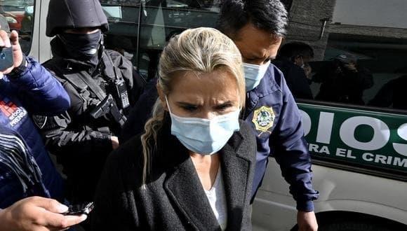 Amplían detención preventiva de Jeanine Áñez