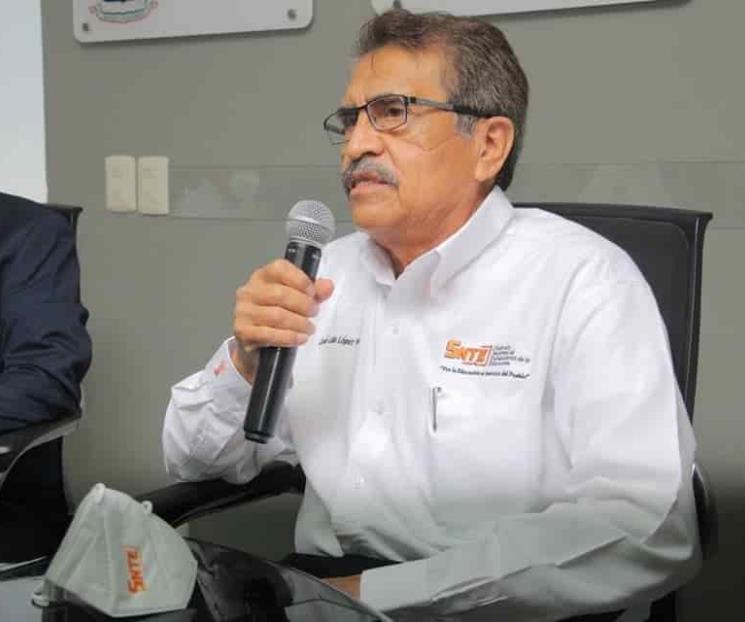 Asesoran sobre servicio médico a cónyuges y concubinos