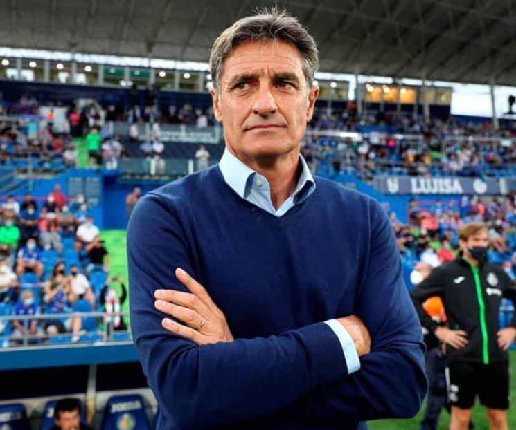 Se queda Macías sin entrenador en el Getafe