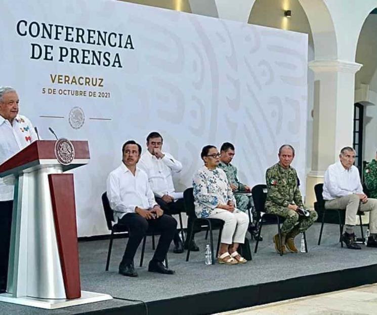 Se cumplirá promesa de descentralizar gobierno federal: AMLO