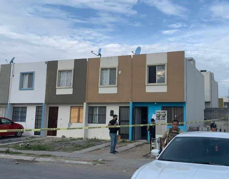 Dos hombres, uno de ellos con orden de aprehensión pendiente por el delito de homicidio, fueron arrestados