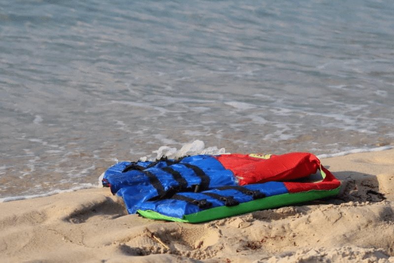 Llegan a costas de Libia cuerpos de presuntos migrantes