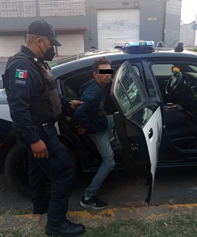 Detienen a hondureño por asalto