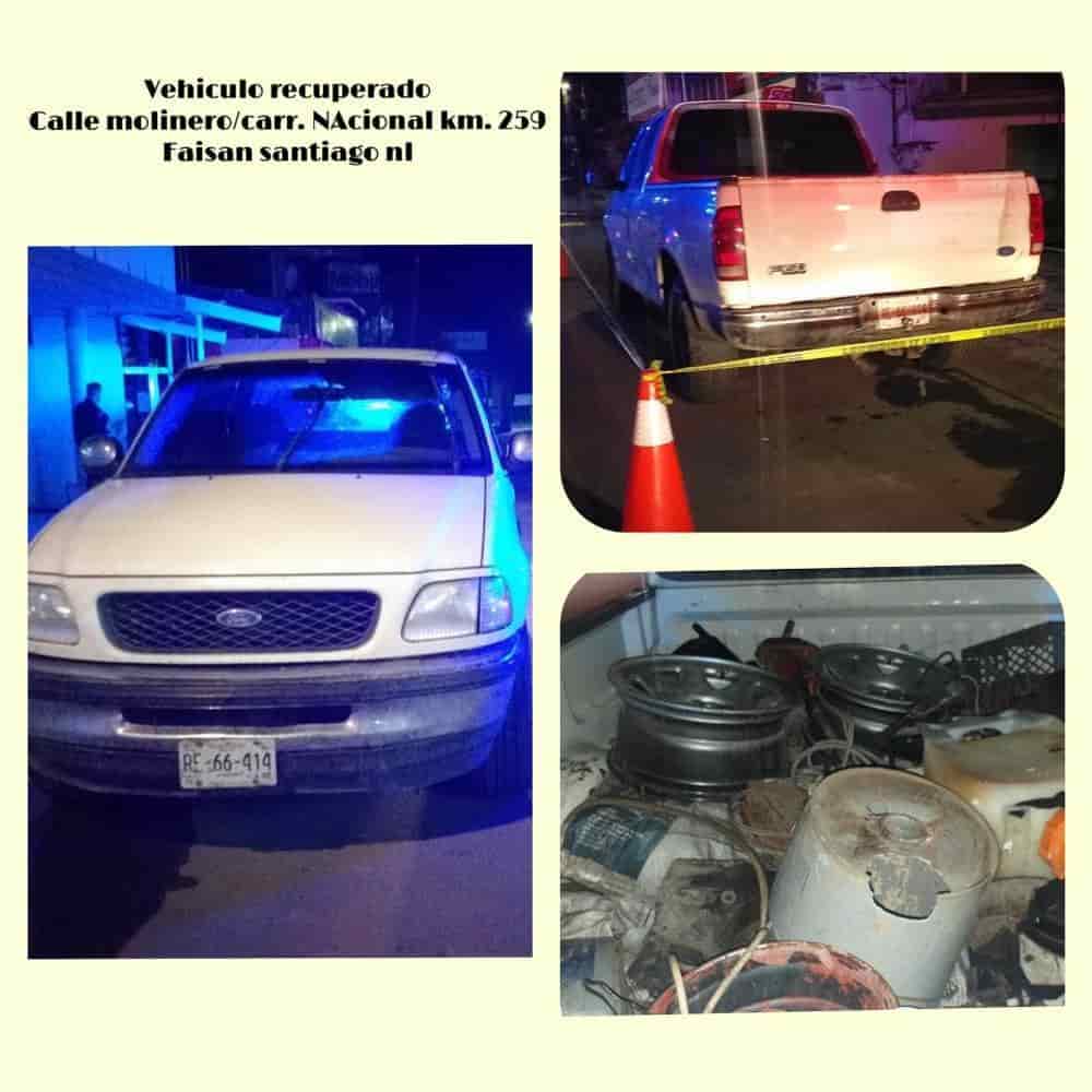 Un vehículo con reporte de robo y utilizado en el asalto a una gasolinera, fue recuperado