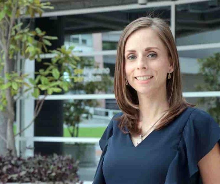Distinguen a profesora con premio de investigación