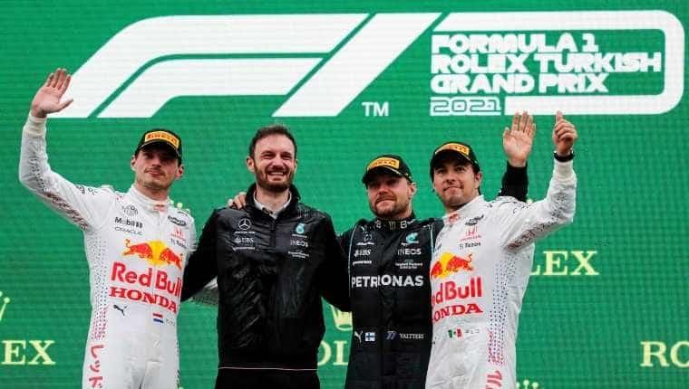 Podio para Checo Podio para Checo