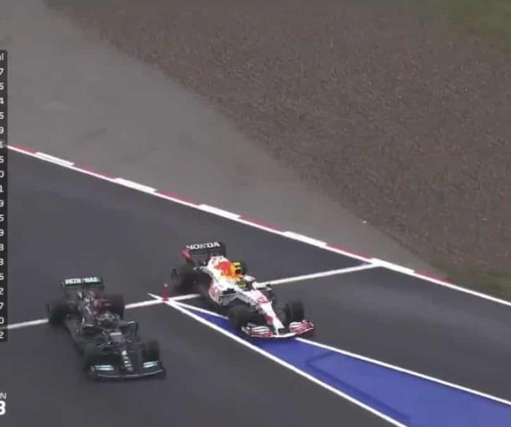 Hamilton quería mandar al pitlane a Checo: Marko