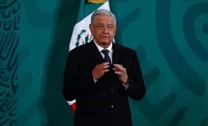 Se ayudará a gobernadores entrantes con pago de nómina: AMLO